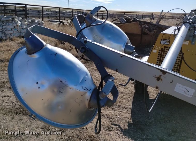 image for item DK8965 Allmand Night-Lite Pro  light plant