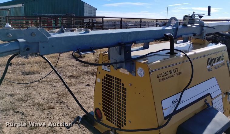 image for item DK8965 Allmand Night-Lite Pro  light plant