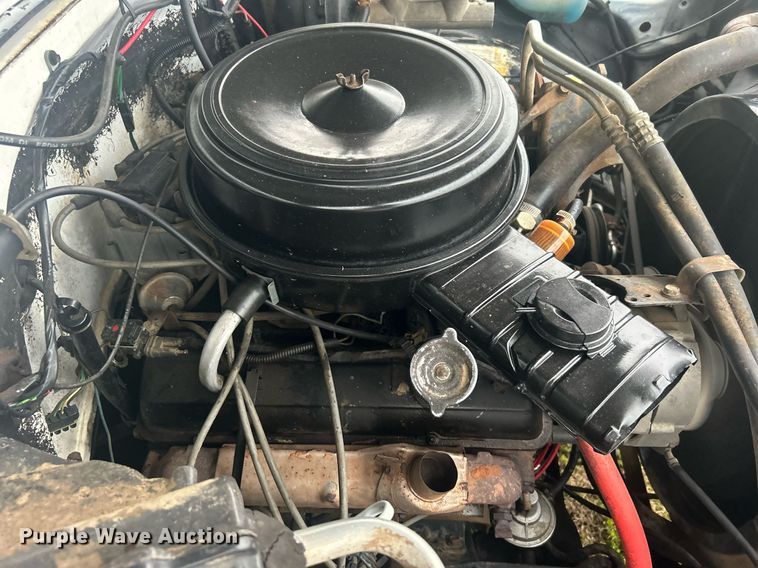 image for item DN0650 1986 GMC Sierra 1500  pickup truck