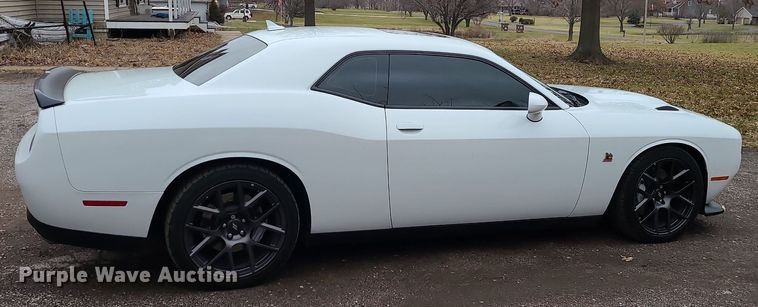 image for item DN8300 2019 Dodge Challenger Scat Pack