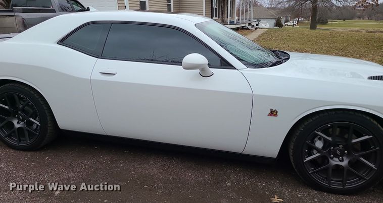image for item DN8300 2019 Dodge Challenger Scat Pack