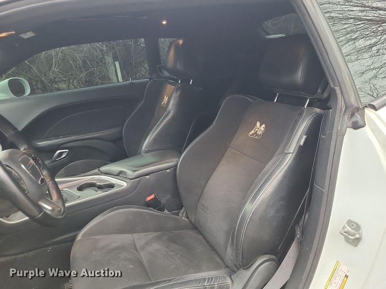 image for item DN8300 2019 Dodge Challenger Scat Pack