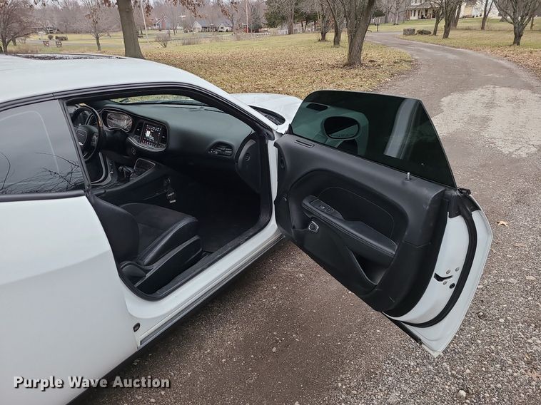 image for item DN8300 2019 Dodge Challenger Scat Pack