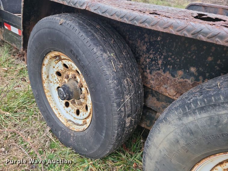 image for item DN8301 2006 Midsota Versadump  utility trailer