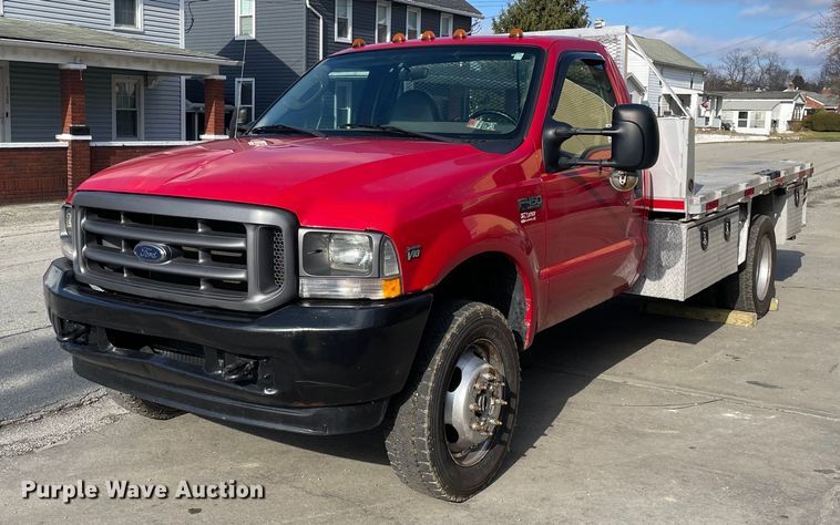 image for item DP0279 2004 Ford F450 Super Duty XL  flatbed truck