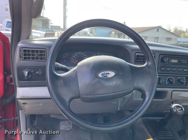 image for item DP0279 2004 Ford F450 Super Duty XL  flatbed truck