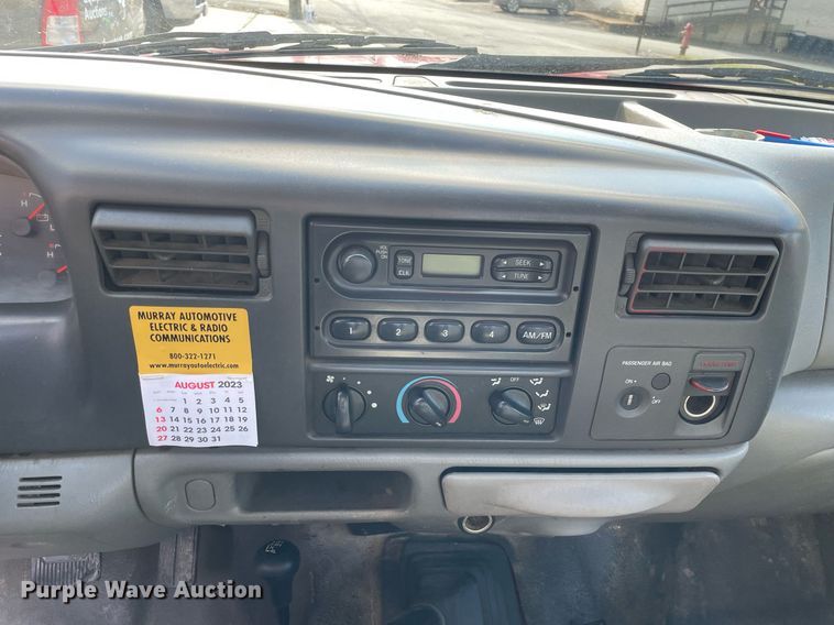 image for item DP0279 2004 Ford F450 Super Duty XL  flatbed truck