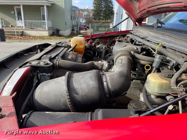 image for item DP0279 2004 Ford F450 Super Duty XL  flatbed truck