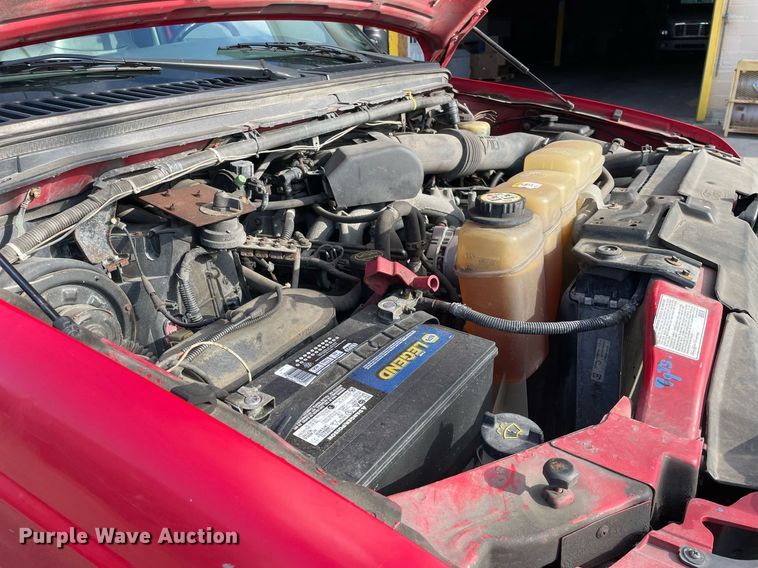 image for item DP0279 2004 Ford F450 Super Duty XL  flatbed truck