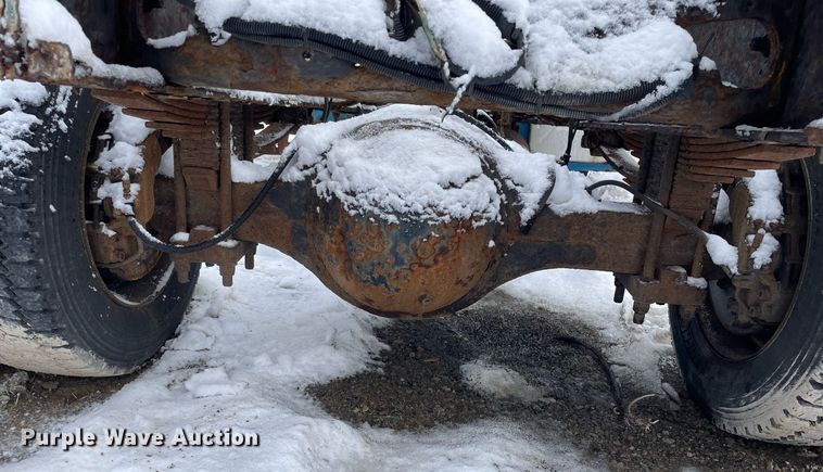 image for item DP0284 2012 International 4300  truck cab and chassis