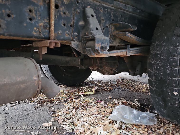 image for item DP0794 2003 GMC W4500  box truck