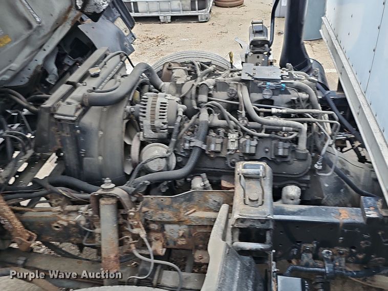 image for item DP0794 2003 GMC W4500  box truck