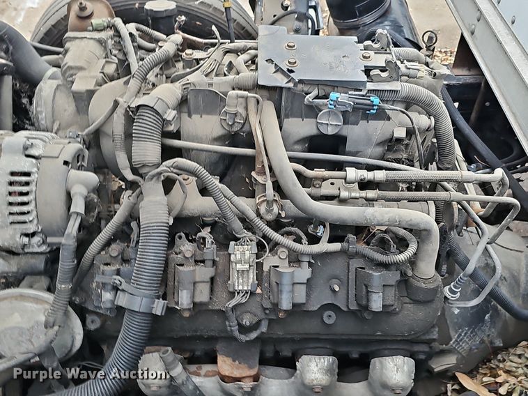 image for item DP0794 2003 GMC W4500  box truck