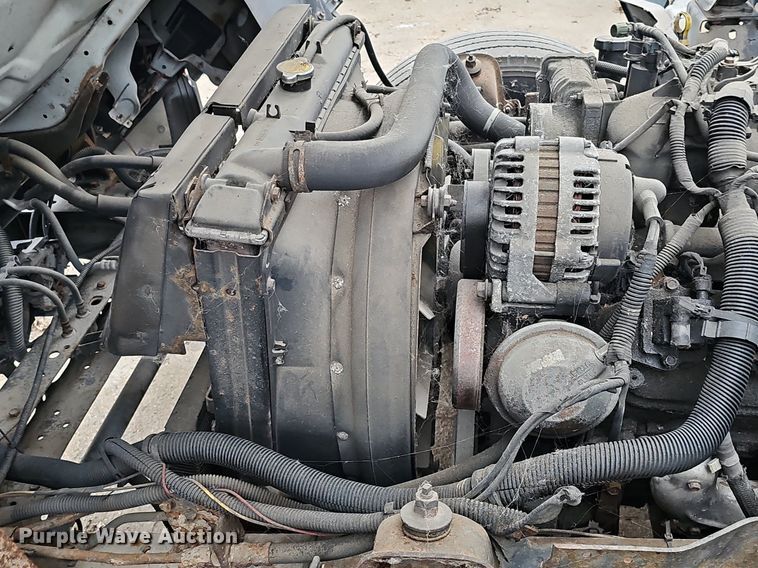 image for item DP0794 2003 GMC W4500  box truck