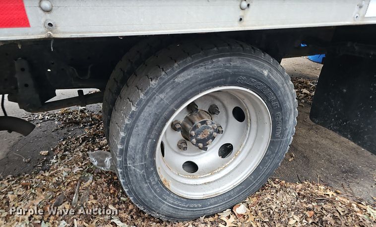 image for item DP0794 2003 GMC W4500  box truck