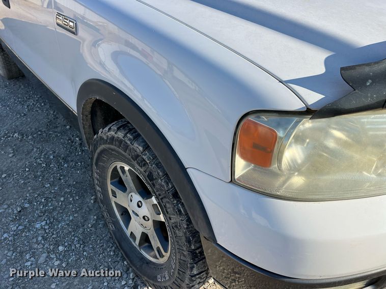 image for item DP2184 2004 Ford F150  SuperCrew pickup truck