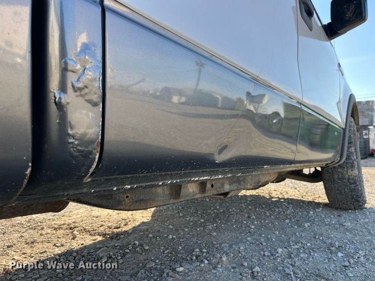 image for item DP2184 2004 Ford F150  SuperCrew pickup truck