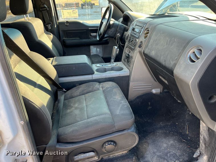 image for item DP2184 2004 Ford F150  SuperCrew pickup truck