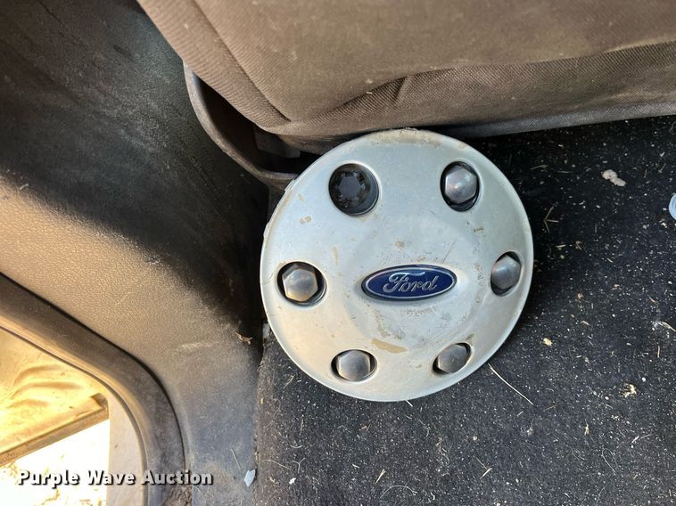 image for item DP2184 2004 Ford F150  SuperCrew pickup truck