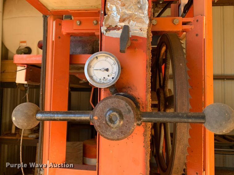 image for item DP8794 2005 Timberking B20  sawmill
