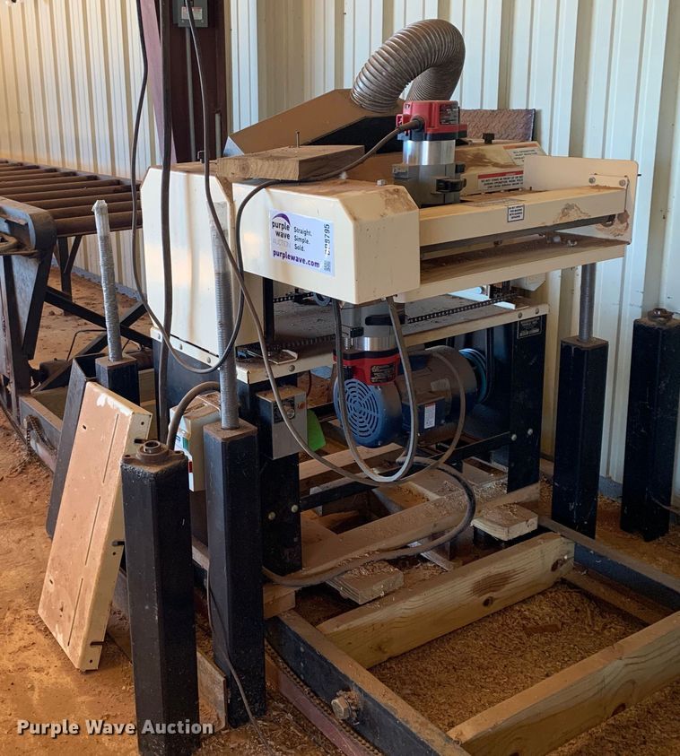 image for item DP8795 Woodmaster W-725  planer