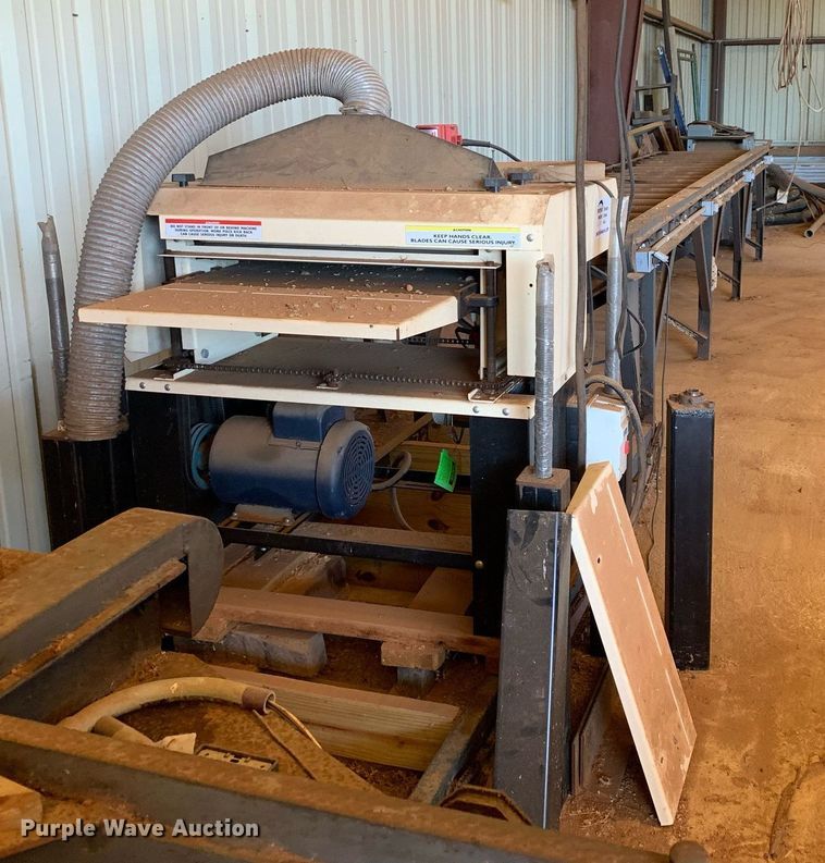 image for item DP8795 Woodmaster W-725  planer