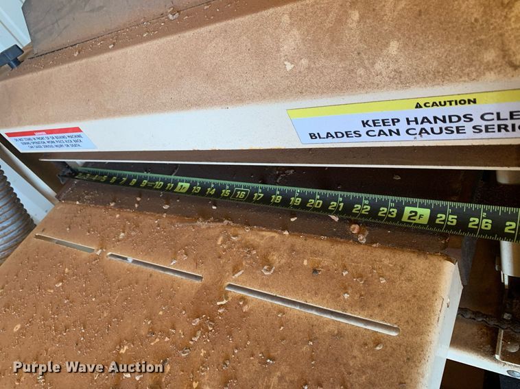 image for item DP8795 Woodmaster W-725  planer