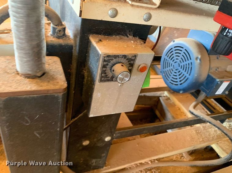 image for item DP8795 Woodmaster W-725  planer