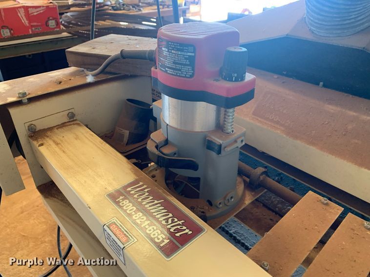 image for item DP8795 Woodmaster W-725  planer