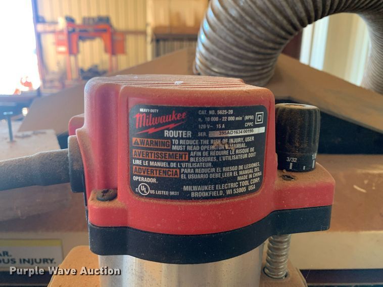 image for item DP8795 Woodmaster W-725  planer