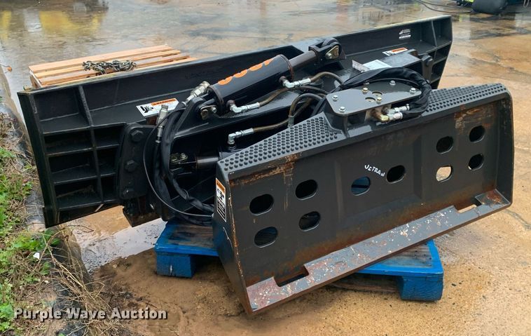 image for item DP8810 2008 New Holland 1300  skid steer dozer blade