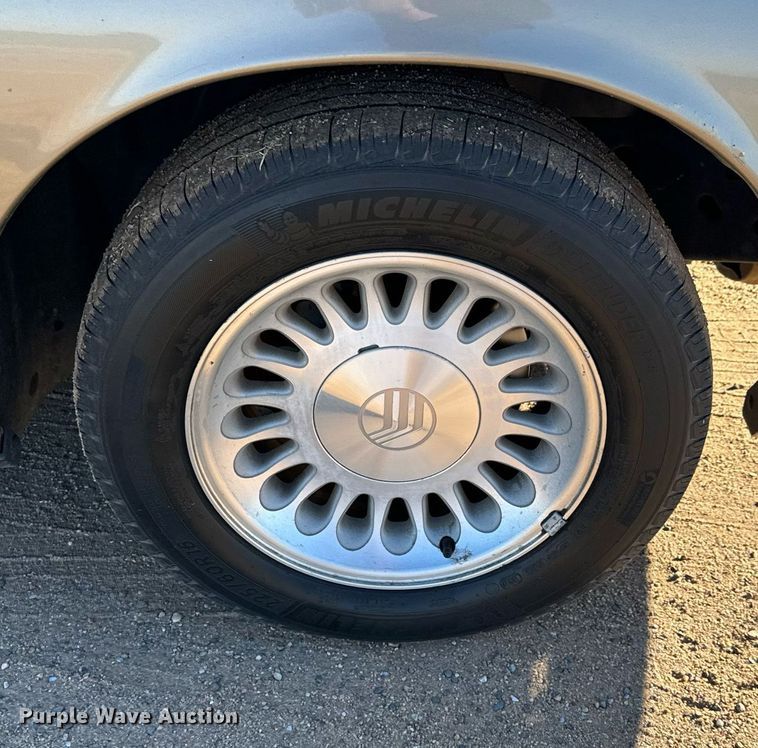 image for item GG9873 2002 Mercury Grand Marquis LS