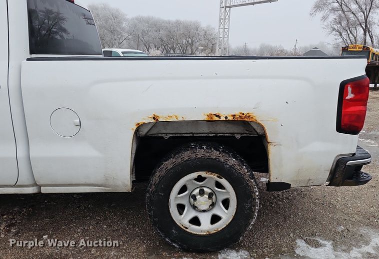 image for item IO9783 2014 Chevrolet Silverado 1500  Double Cab pickup truck