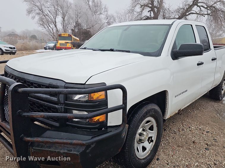 image for item IO9783 2014 Chevrolet Silverado 1500  Double Cab pickup truck