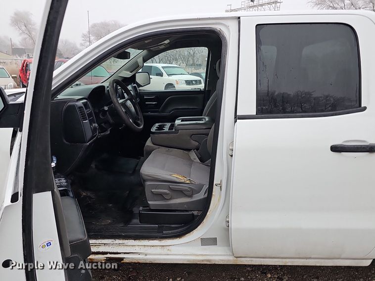 image for item IO9783 2014 Chevrolet Silverado 1500  Double Cab pickup truck