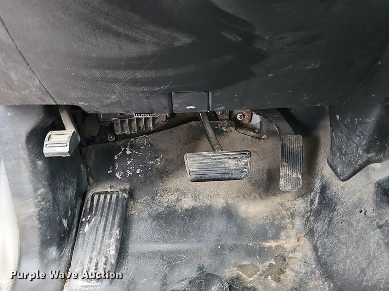 image for item IO9783 2014 Chevrolet Silverado 1500  Double Cab pickup truck