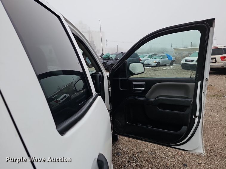 image for item IO9783 2014 Chevrolet Silverado 1500  Double Cab pickup truck