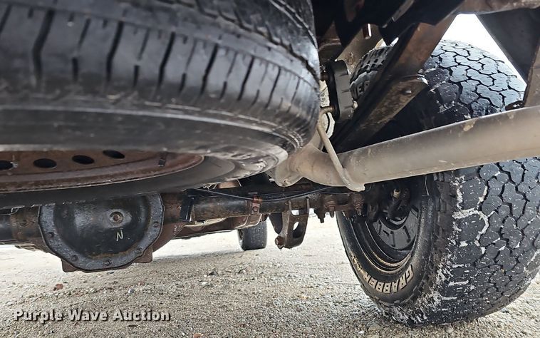 image for item IO9783 2014 Chevrolet Silverado 1500  Double Cab pickup truck