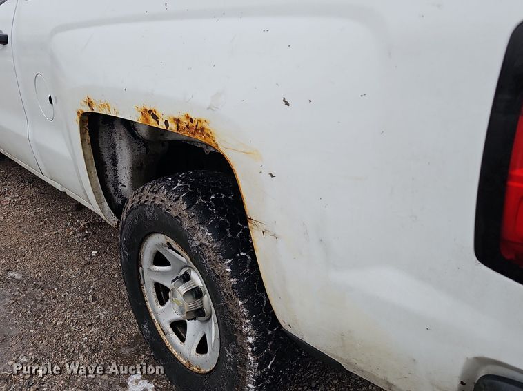 image for item IO9783 2014 Chevrolet Silverado 1500  Double Cab pickup truck