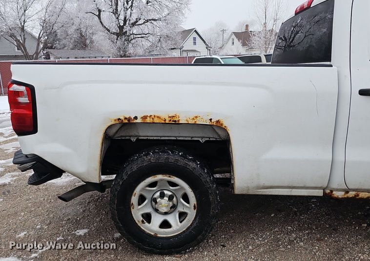 image for item IO9783 2014 Chevrolet Silverado 1500  Double Cab pickup truck