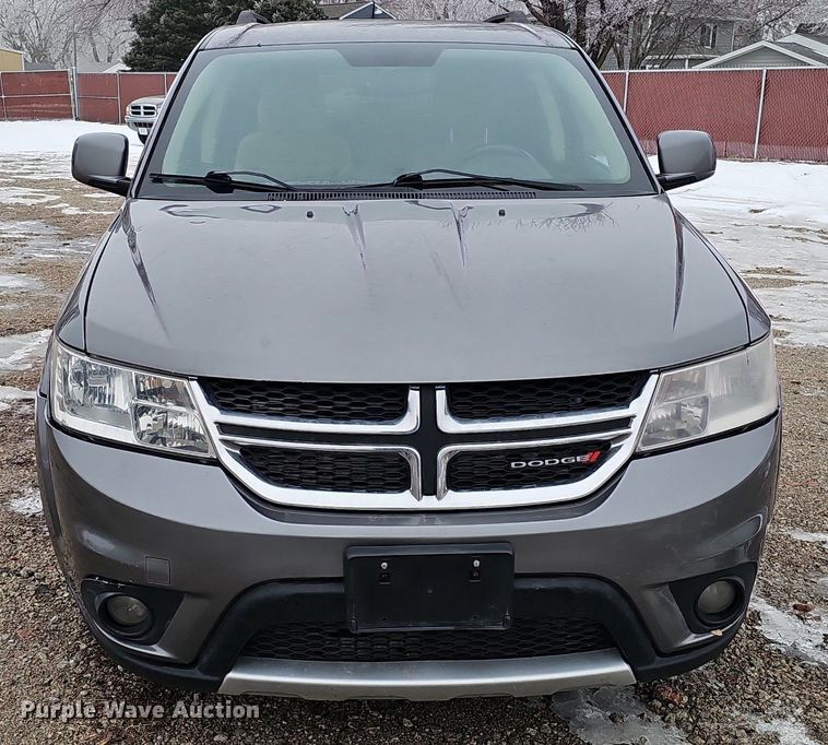 image for item IO9784 2013 Dodge Journey SXT  SUV