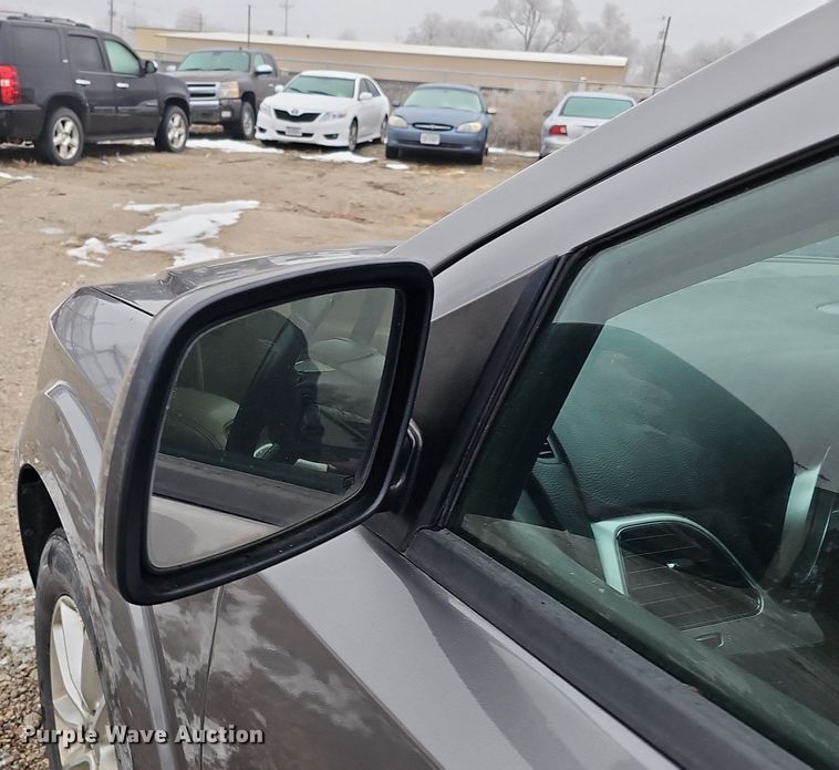 image for item IO9784 2013 Dodge Journey SXT  SUV