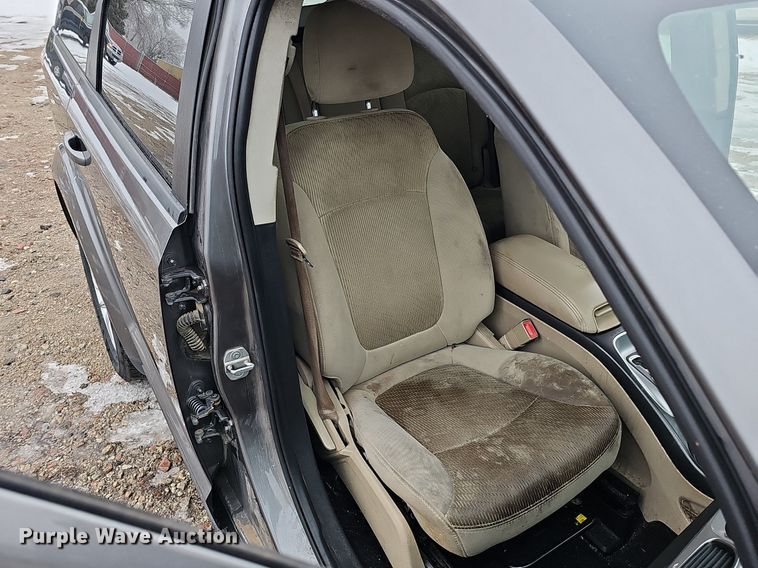 image for item IO9784 2013 Dodge Journey SXT  SUV