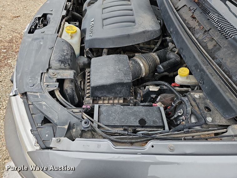 image for item IO9784 2013 Dodge Journey SXT  SUV