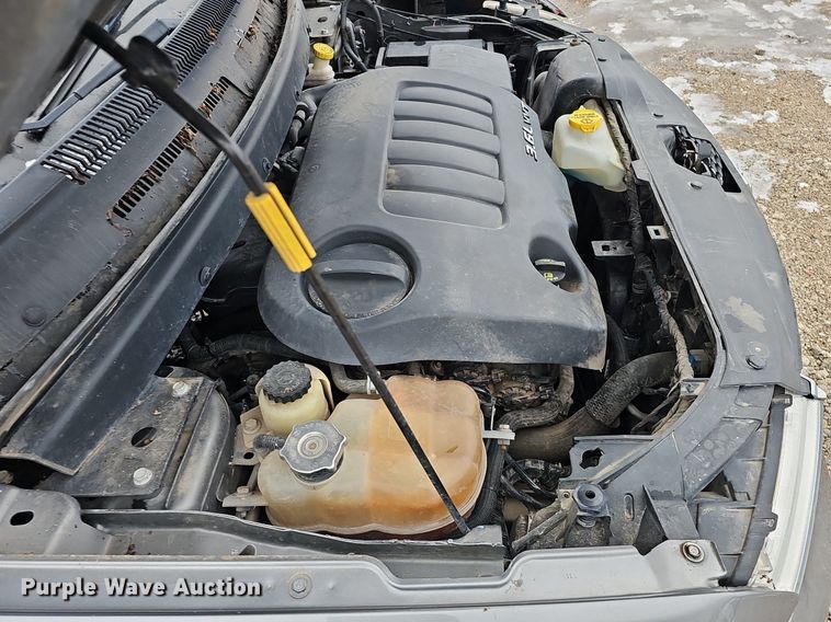 image for item IO9784 2013 Dodge Journey SXT  SUV