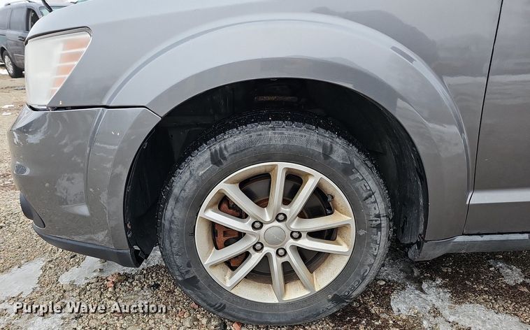 image for item IO9784 2013 Dodge Journey SXT  SUV