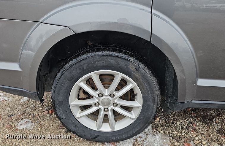 image for item IO9784 2013 Dodge Journey SXT  SUV