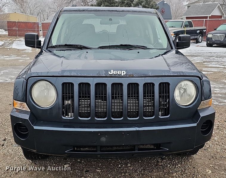 image for item IO9786 2007 Jeep Patriot  SUV