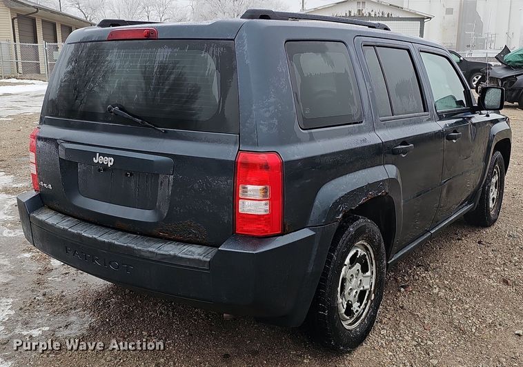 image for item IO9786 2007 Jeep Patriot  SUV