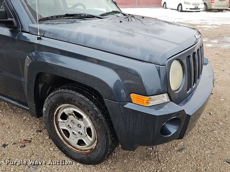 image for item IO9786 2007 Jeep Patriot  SUV